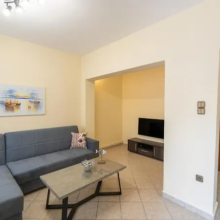 Argostoli Central Apartment 公寓