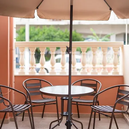 Argostoli Central Apartment アルゴストリオン